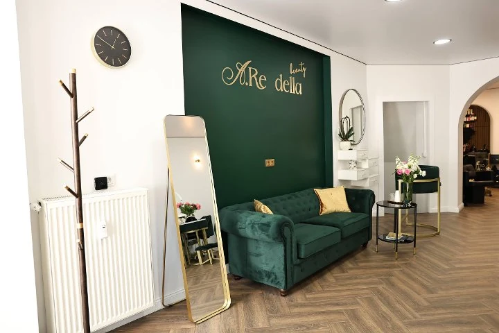 A. Re della Beauty – Bülowstraße, Berlin