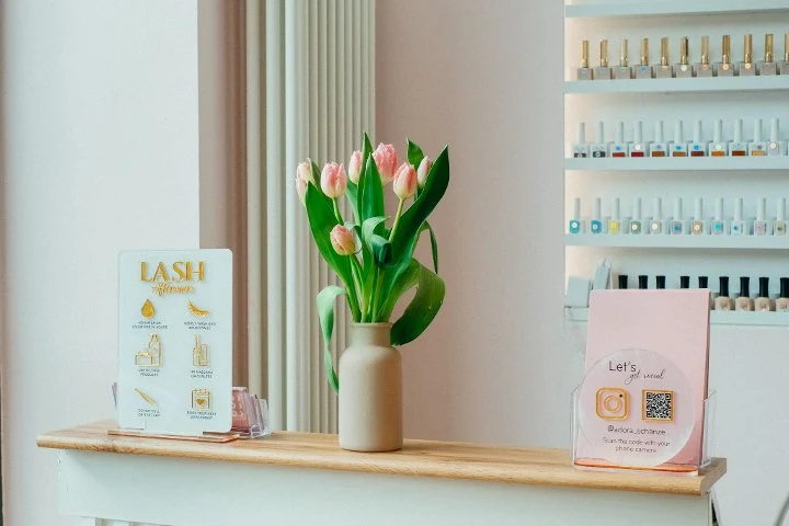 Adora Beauty Nails – Schulterblatt, Hamburg