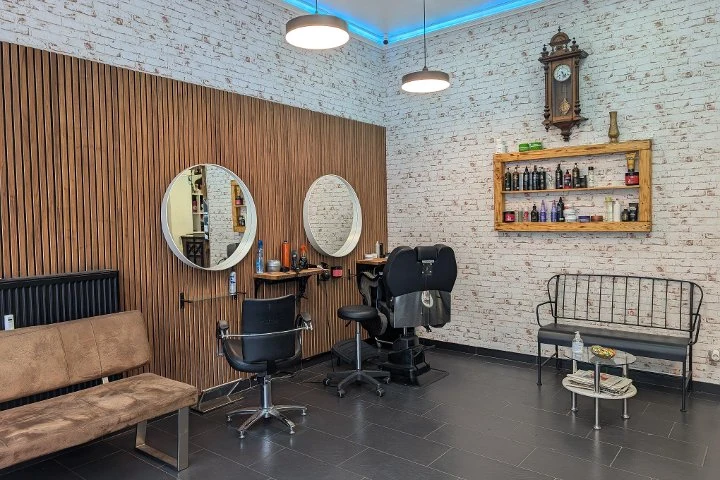 Alaa's Hairstyle – Greifswalder Straße, Berlin