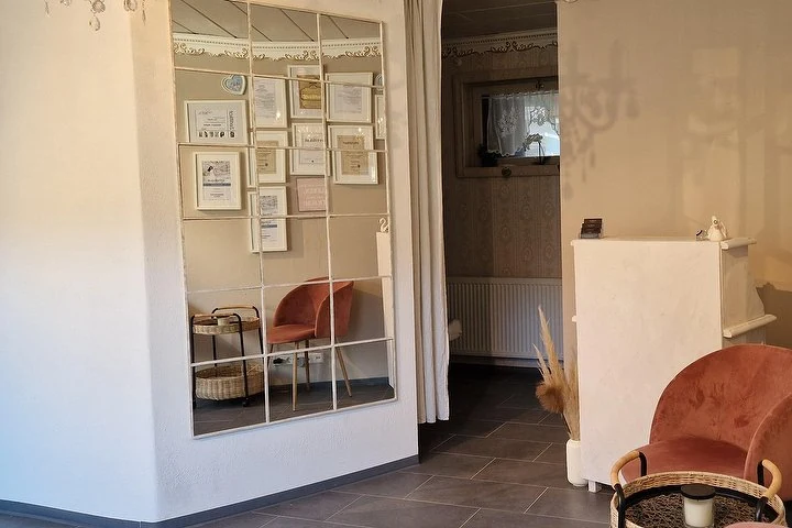 Alyas Beauty – Dettingen an der Erms, Baden-Württemberg