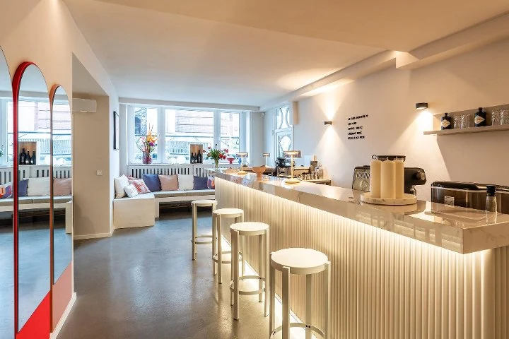 ATELIER MERTINEIT • Brow Artistry – Innenstadt, Hamburg