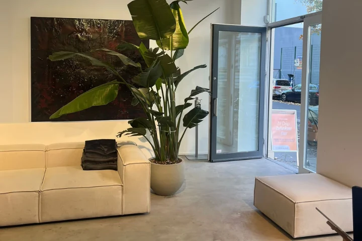 Ayvie Health GmbH – Hackescher Markt, Berlin