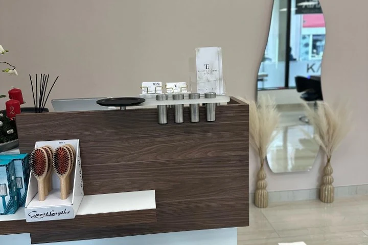 Beauty by Tuelay (Karia Friseursalon) – Kornwestheim, Baden-Württemberg