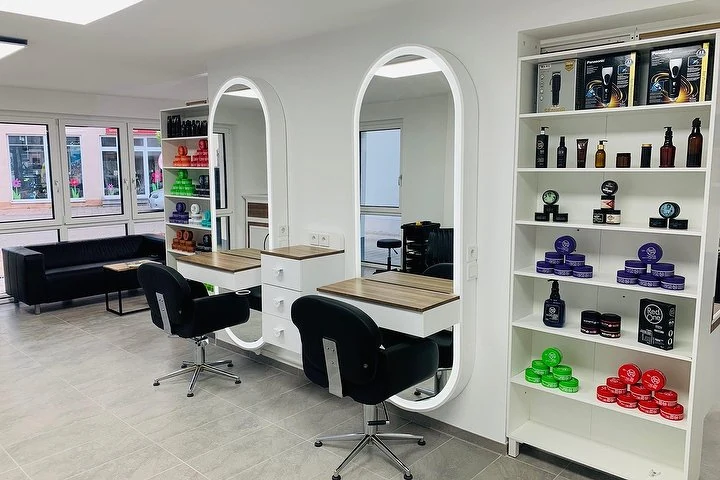 Der Friseur Osi – Sankt Leon, Baden-Württemberg