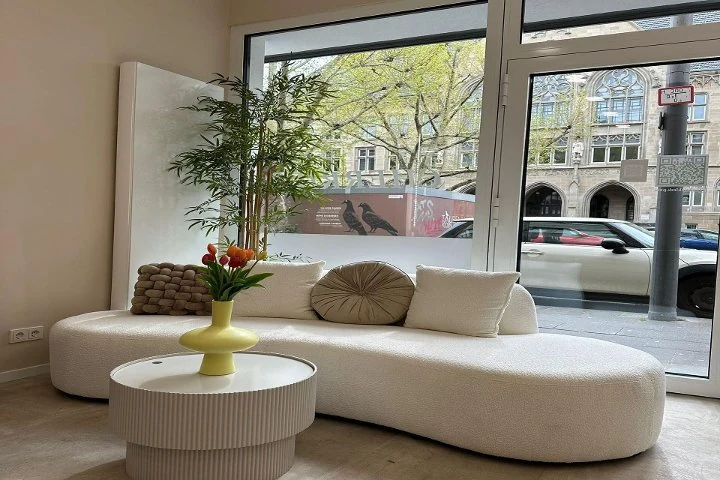 Face Massage by Natalia – Hansaring, Köln