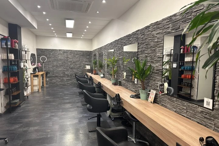 Haar Revolution – Pempelfort, Düsseldorf