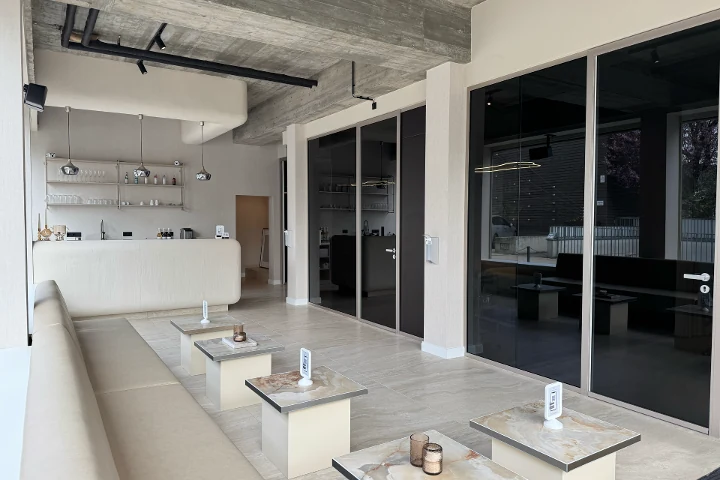 Hiloom Frankfurt | Skin & Laserstudio mit Selfcare Café – Nordend, Frankfurt am Main
