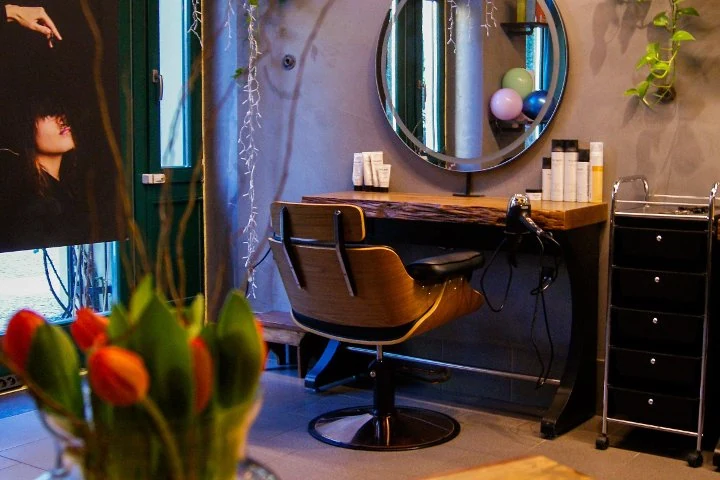Jana Andreck Friseure – Hackescher Markt, Berlin