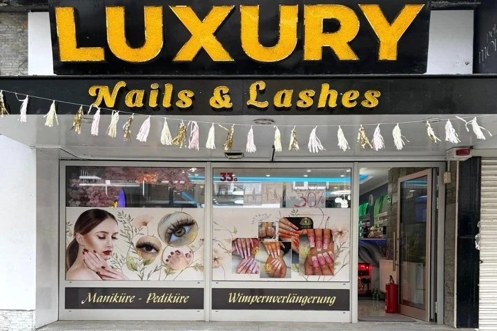 Luxury Nails & Lashes – Remscheid