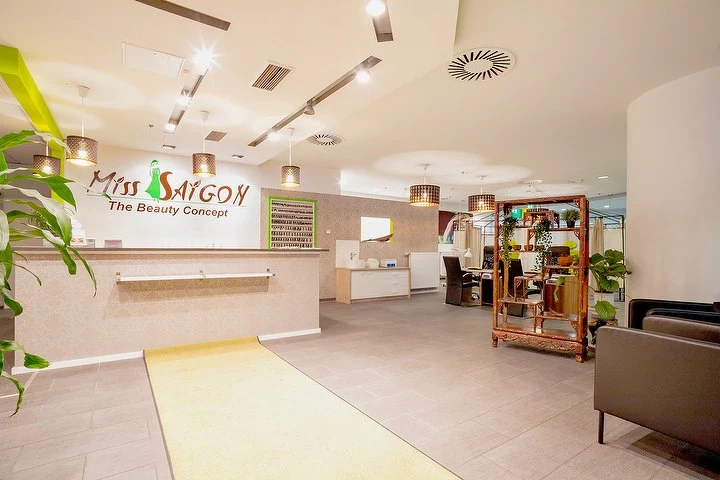 Miss Saigon Nail Waxing & Sugaring im HBF – Stadtbezirk I, Essen
