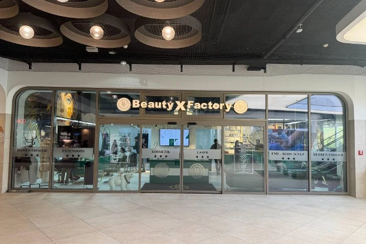 Münchens größtes Kosmetikstudio - Beauty X Factory - Schönheitssalon - Perlach Plaza – Neuperlach Zentrum, München
