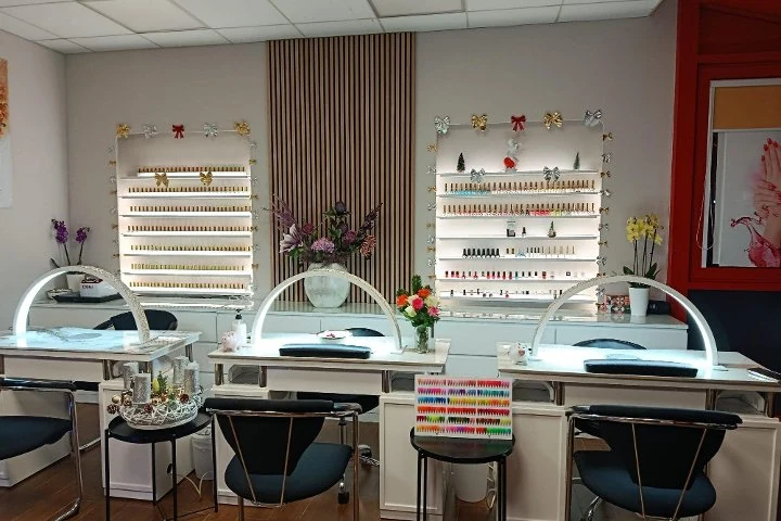 Nails Studio by Danna – Milbertshofen - Am Hart, München