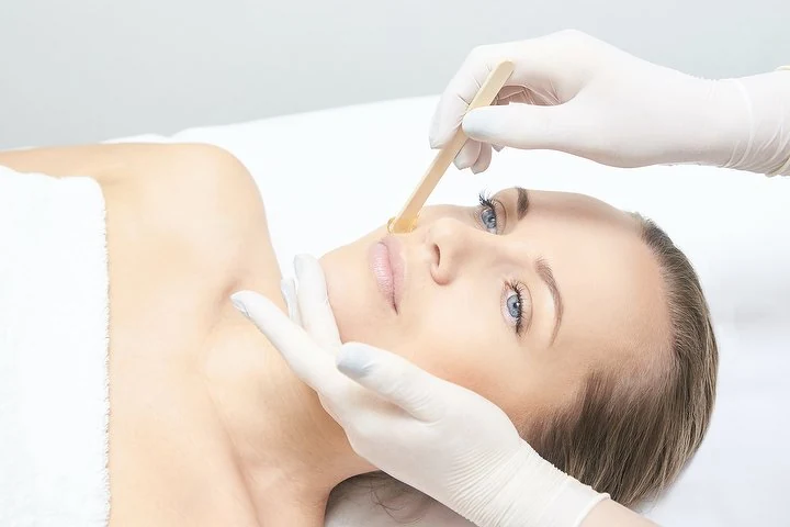 Schuback Parfümerie Kosmetik Studio und Beauty Station Lohne – Lohne (Oldenburg), Niedersachsen