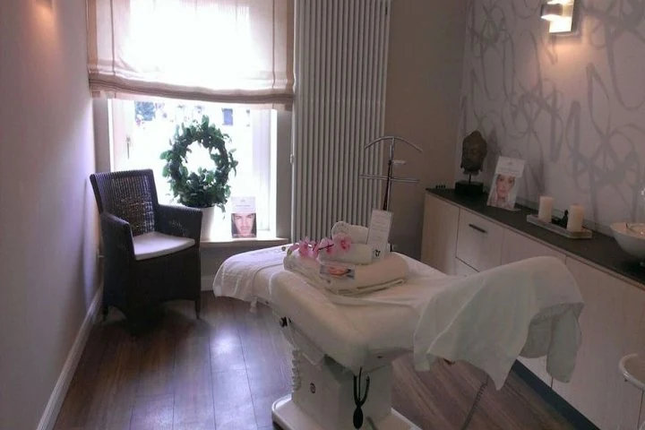 Schuback Parfümerie Kosmetik Studio und Beauty Station Lüneburg – Lüneburg, Niedersachsen