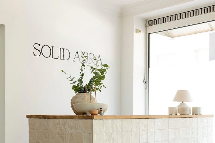 Solid Aura Beauty – Altstadt-Süd, Köln