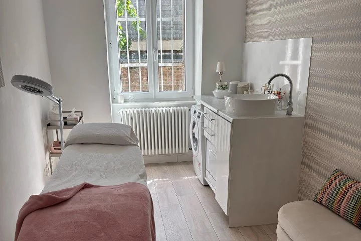 Your Skinbar – Hessendenkmal, Frankfurt am Main